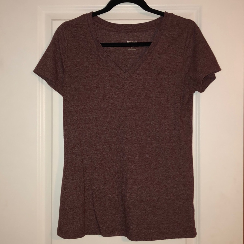 Maroon V-neck short sleeve